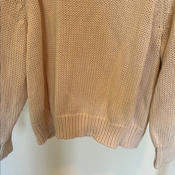 525 America Women's Beige V-Neck Cable Knit Sweater - Picture 3 of 7